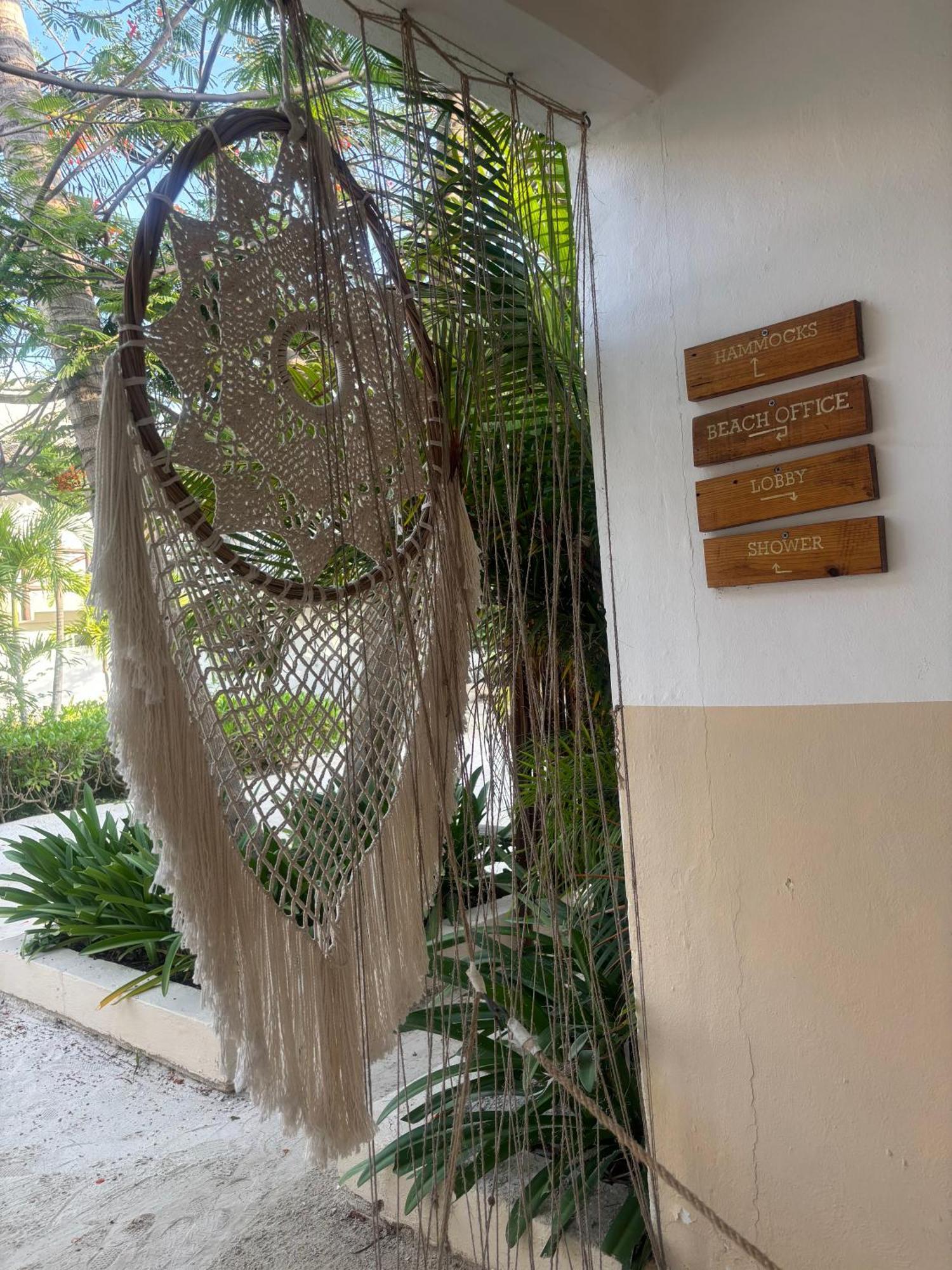La Diosa Kali Beach Front Hotel Isla Holbox Exterior photo